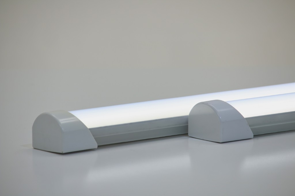 GENISYS SmoothLite linear PoE lighting fixtures illuminated with soft uniform white light