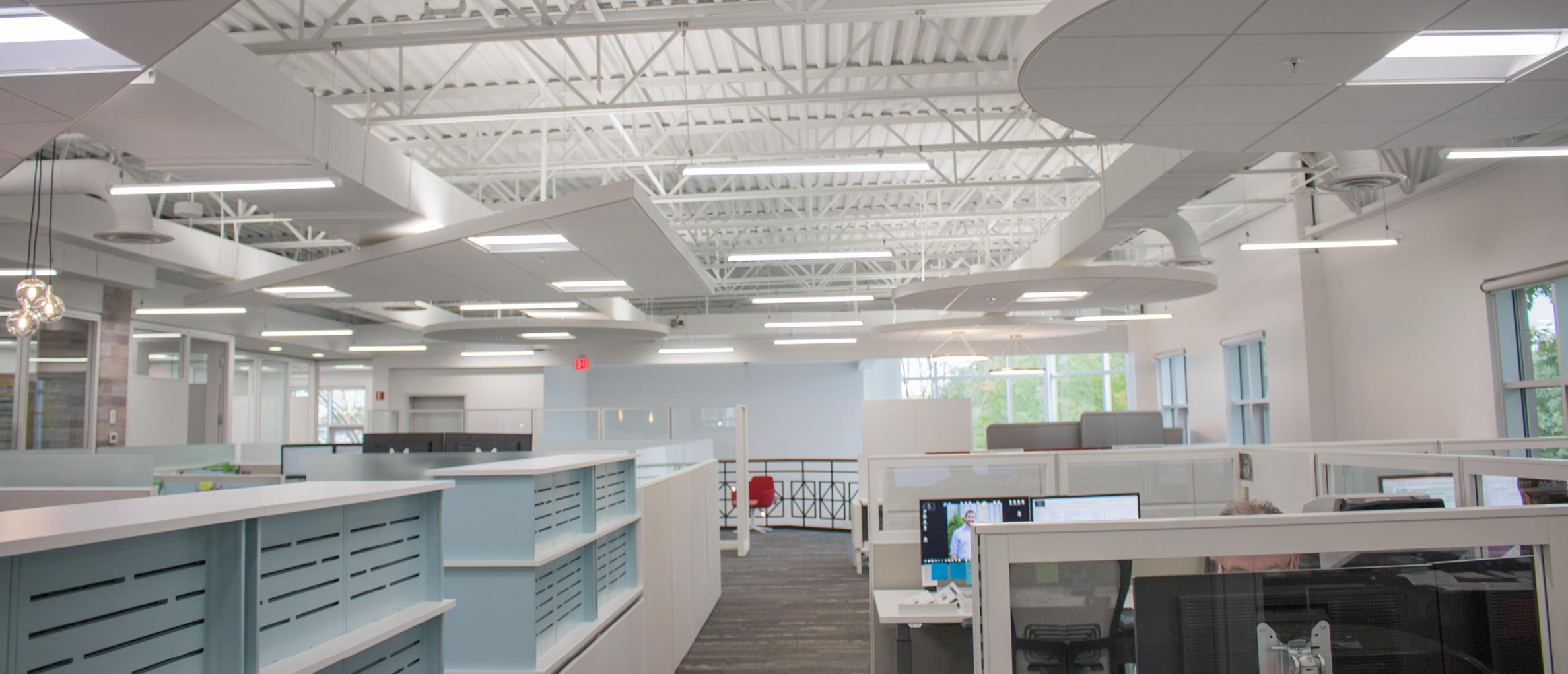Triplett collaborative seating area with ColorTune GENISYS PoE lighting